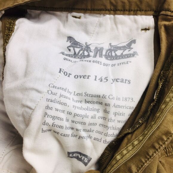 LEVI STRAUSS Men's Brown 100% Cotton Cargo Bermuda Red Tag Shorts Size 40 XL - Picture 5 of 12